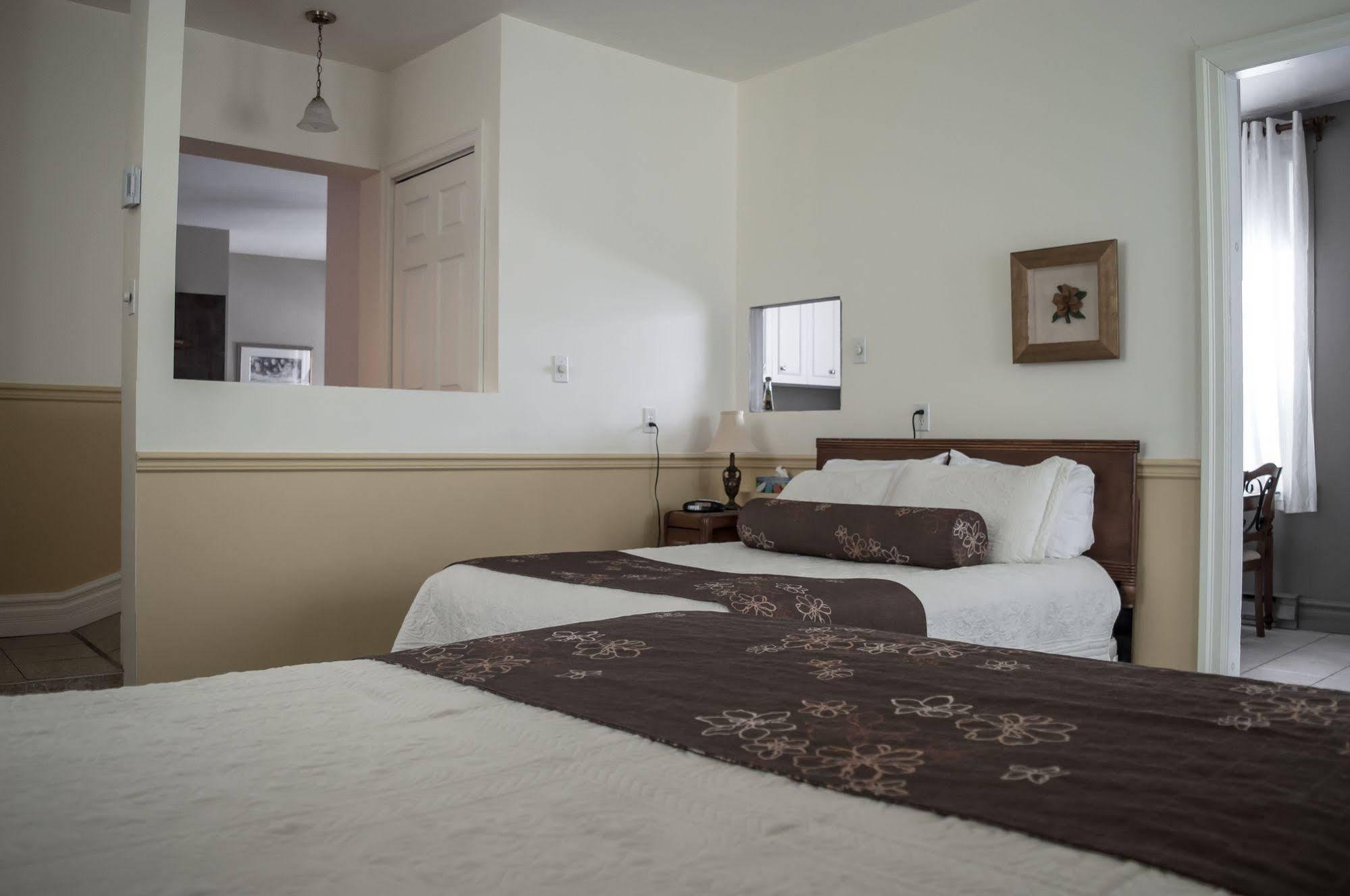 Auberge Beausejour Amqui Bagian luar foto